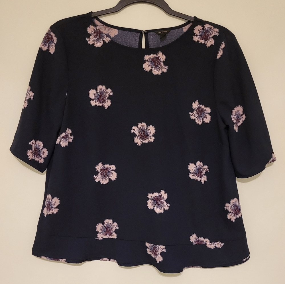 Ann Taylor Navy Short Sleeved Blouse with Pink Floral Accents- Size M